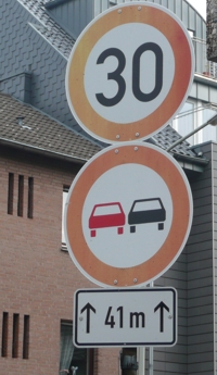 Verkehrsschild in Würselen, Schweilbacher Straße